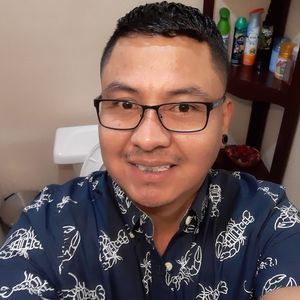 Meet your Posher, Adrian